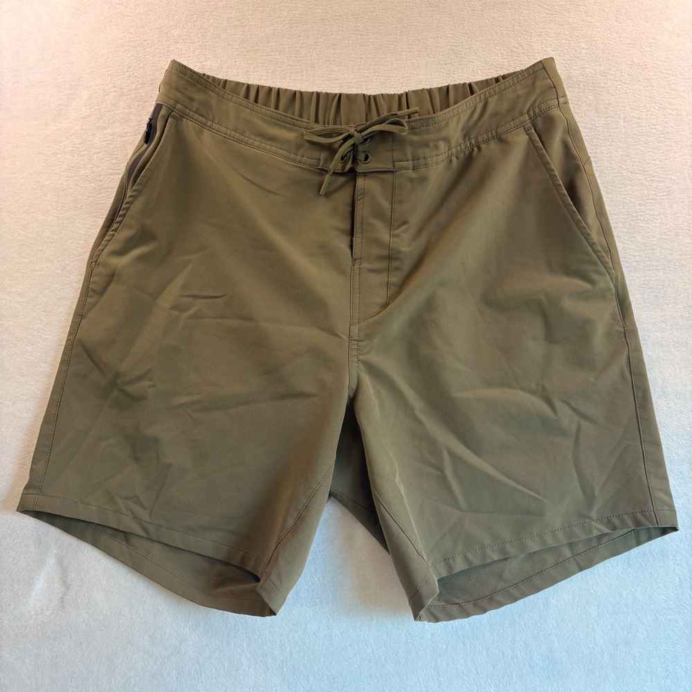 Ten Thousand The Foundation Short Mens Large 7 Inch Olive Green TTSH003V5